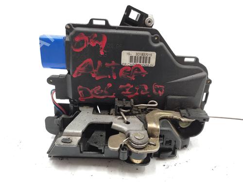 Used Front left lock SEAT ALTEA (5P1) 1.2 TSI (105 hp) 24683085