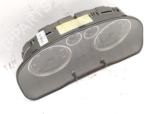Instrument cluster VW PASSAT B5.5 (3B3) 1.9 TDI | BP30167000C47