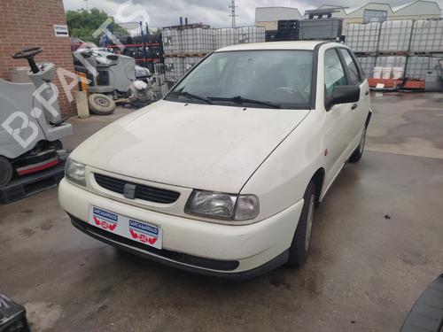 Left taillight SEAT IBIZA II (6K1)  | BP21157020C34 
