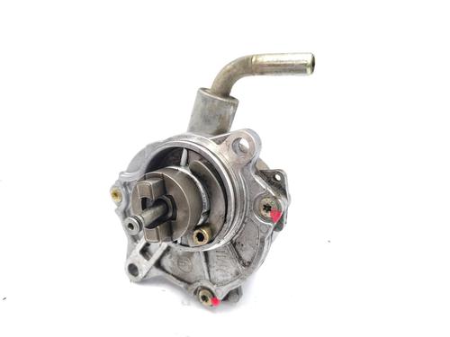Used Vacuum pump MERCEDES-BENZ VITO Van (W638) [1997-2003]  21161574