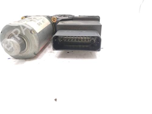 Rudehejsemotor bagstkærm venstre VW PASSAT B5 (3B2) 1.6 | BP24683150E23 