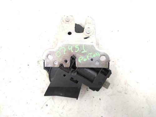Tailgate lock AUDI A8 D3 (4E2, 4E8) 4.2 quattro | BP21151577C101 