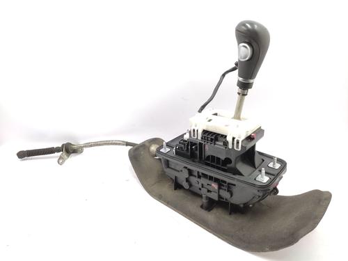 gear-lever-audi-a4-b8-8k2-2007-2008-2009-2010-2011-2012-2013-2014-2015-2016-2017-38720248 main image