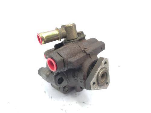 Used Steering pump RENAULT CLIO II (BB_, CB_) [1998-2016]  21161292