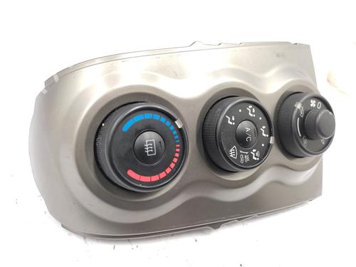 Climate control TOYOTA YARIS (_P9_)  | BP21156410I5 