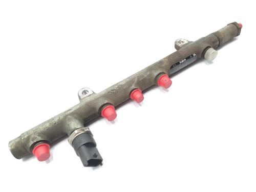 Used Injection rail RENAULT MASTER II Van (FD) [1997-2013]  22978156