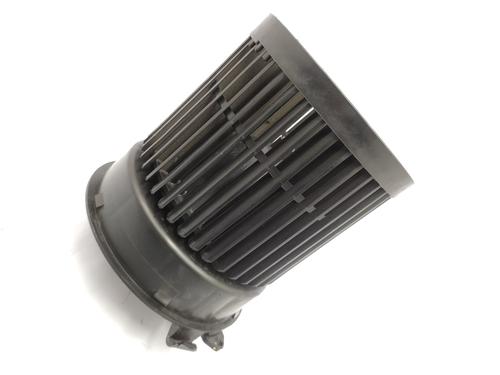 Heater blower motor NISSAN QASHQAI II (J11, J11_)  | BP21158233M62 