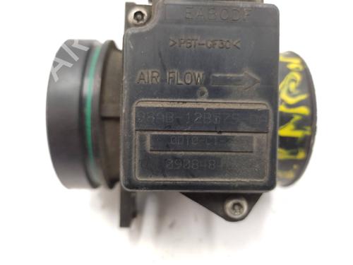 Mass air flow sensor FORD FOCUS I Turnier (DNW) | BP21153368M95