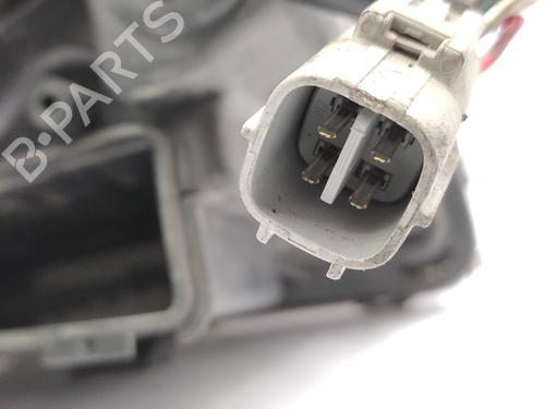 Left headlight TOYOTA AVENSIS (_T25_) 2.0 D-4D (CDT250_, CDT250R) | BP30276736C28