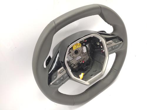 Steering wheel PEUGEOT 308 III (FB_, FH_, FP_, F3_, FM_) PureTech 130 (FPHNSL, FPHNST) | BP25939160C49