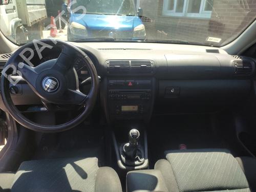 Venstre Baklys SEAT LEON (1M1)  | BP21161278C34 