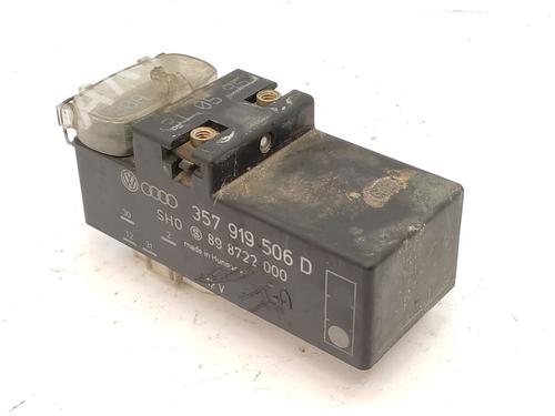 Elektronisk modul VW GOLF III (1H1) [1989-2000]  28471550