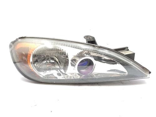 Used Right headlight NISSAN PRIMERA Hatchback (P11) 1.6 16V (99 hp) 32853554