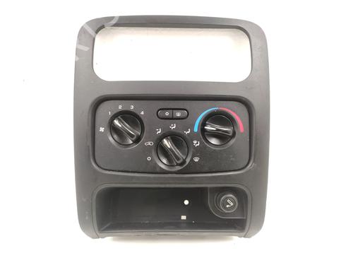 Used Climate control JEEP CHEROKEE (KJ) 2.8 CRD (163 hp) 21150179
