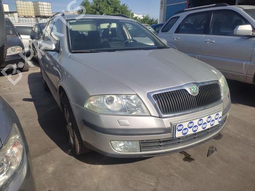 Warning switch SKODA OCTAVIA II Combi (1Z5) 2.0 FSI | BP36597703I22 - Image 7