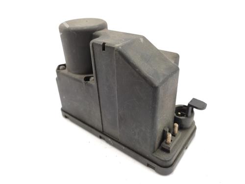 Used Central lock pump MERCEDES-BENZ 124 Saloon (W124) [1984-1993]  21154316