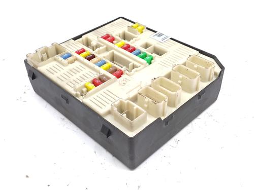 Used Fuse box RENAULT MEGANE III Hatchback (BZ0/1_, B3_) 1.6 16V (BZ1B, BZ1H) (110 hp) 31133373