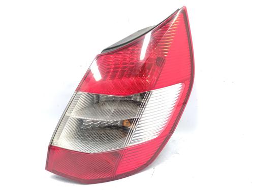 Used Right taillight RENAULT SCÉNIC II (JM0/1_) 1.9 dCi (JM0G, JM12, JM1G, JM2C) (120 hp) 30589515