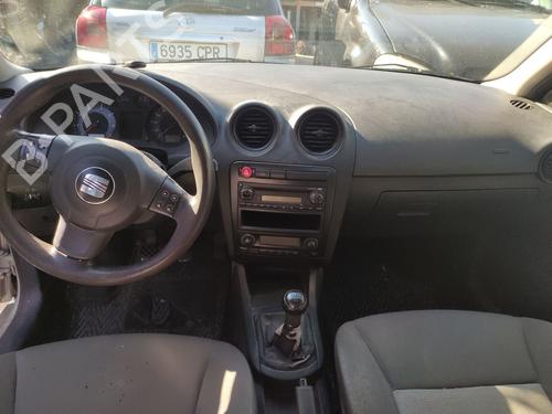 Left headlight SEAT CORDOBA (6L2) 1.4 16V | BP37444778C28 - Image 12