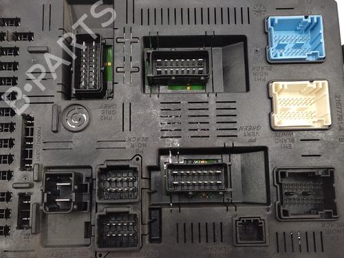 Fuse box CITROËN C5 II (RC_) 2.0 HDi (RCRHRH) | BP40020650E1 - Image 3
