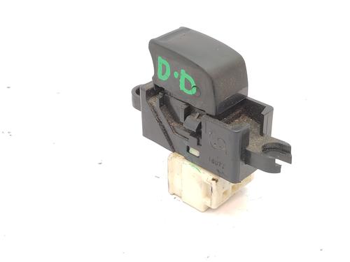 right-front-window-switch-nissan-patrol-gr-v-wagon-y61-1997-39380053 main image