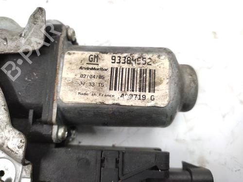 Front right window mechanism OPEL MERIVA A MPV (X03) 1.3 CDTI (E75) | BP21152452C23