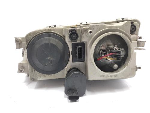 Right headlight VOLVO S40 I (644)  | BP24843189C29 