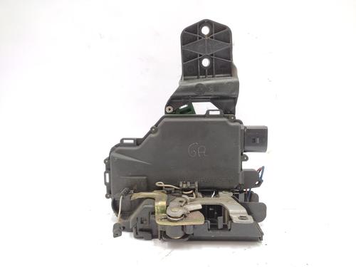 Used Front right lock VW PASSAT B5.5 (3B3) 1.9 TDI (101 hp) 30383113