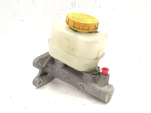 Used Brake master cylinder Brake master cylinder NISSAN PATROL GR V Wagon (Y61) 3.0 DTi (160 hp) 40020639 40020639