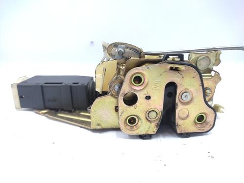 Front left lock OPEL ASTRA F Saloon (T92) 1.6 i 16V (F19, M19) | BP29388805C98 