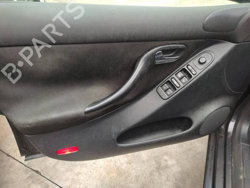 Høyre foran lås SEAT LEON (1M1)  | BP21154700C97 