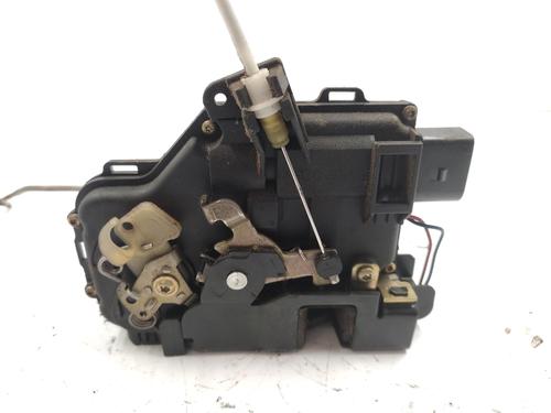 Used Front left lock AUDI A4 B6 (8E2) 2.5 TDI quattro (180 hp) 21152481