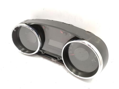 Instrument cluster PEUGEOT 3008 I MPV (0U_)  | BP26396272C47 