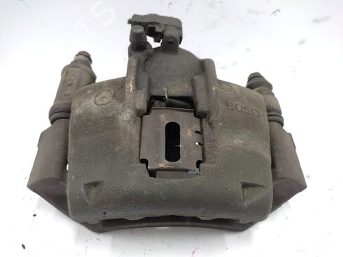 Used Right front brake caliper MERCEDES-BENZ VITO Van (W638) 108 CDI 2.2 (638.094) (82 hp) 23256444
