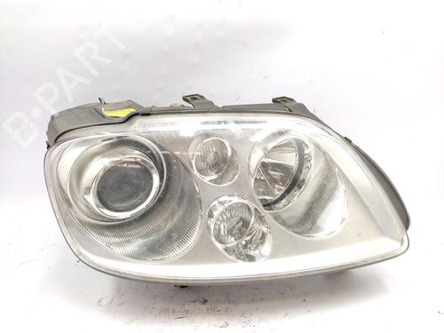 Used Right headlight VW TOURAN (1T1, 1T2) 1.9 TDI (105 hp) 30330079