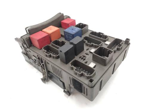 Fuse box RENAULT LAGUNA II (BG0/1_)  | BP21153278E1 