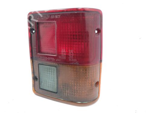 Used Right taillight MITSUBISHI PAJERO I Canvas Top (L04_G) 2.6 (L042G, L047G) (103 hp) 24683377