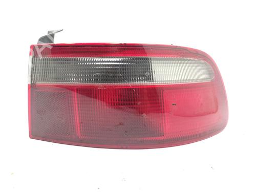 Used Right taillight HONDA ACCORD V (CE, CF_, CD) [1995-1998]  21160459