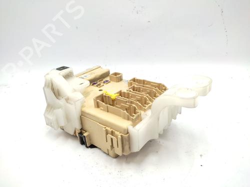 Fuse box TOYOTA AURIS (_E18_) 1.8 Hybrid (ZWE186_, ZWE186R) | BP36645420E1 - Image 2