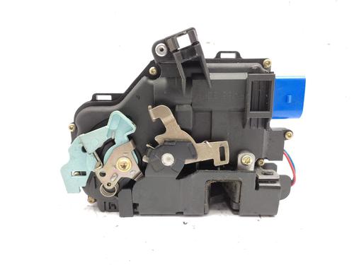 Used Front left lock VW TOURAN (1T1, 1T2) 1.9 TDI (105 hp) 30537544