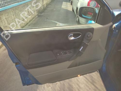 Engine RENAULT MEGANE II (BM0/1_, CM0/1_) 1.4 16V (BM0B, CM0B) | BP32163484M1 