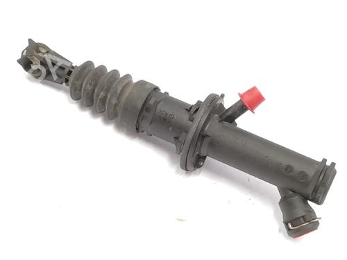 Used Clutch slave cylinder RENAULT CLIO III Grandtour (KR0/1_) 1.5 dCi (KR0F) (86 hp) 26447764