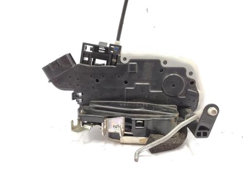 front-left-lock-nissan-leaf-ze0-2010-2011-2012-2013-2014-2015-2016-2017-37031367 main image