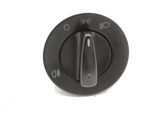 Used Headlight switch VW GOLF IV (1J1) 1.9 TDI (110 hp) 21157959