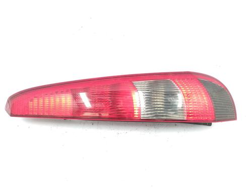 Used Right taillight FORD FIESTA V (JH_, JD_) [2001-2014]  21161641