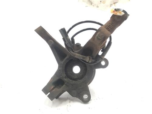 left-front-steering-knuckle-dacia-sandero-ii-400151018r-2012-21151482 main image