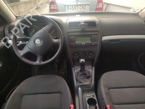 Gearbox SKODA OCTAVIA II (1Z3) 1.9 TDI | BP25871575M3 