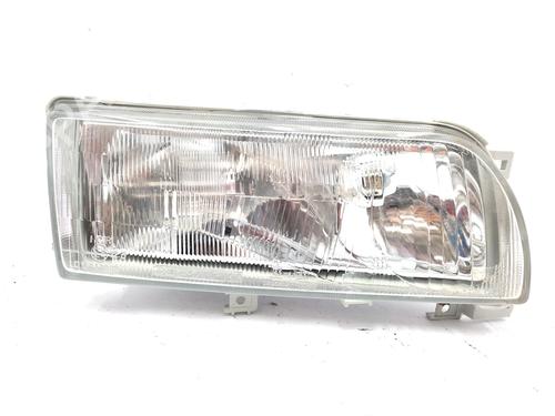 Used Right headlight NISSAN PRIMERA (P10) 2.0 16V (116 hp) 24683365