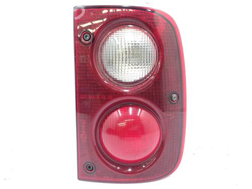 Used Right taillight LAND ROVER DEFENDER Station Wagon (L316) [1990-2016]  21805731