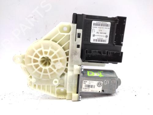 Vindusheismotor venstre foran VW GOLF VI (5K1) 1.6 TDI (105 hp) 28583620